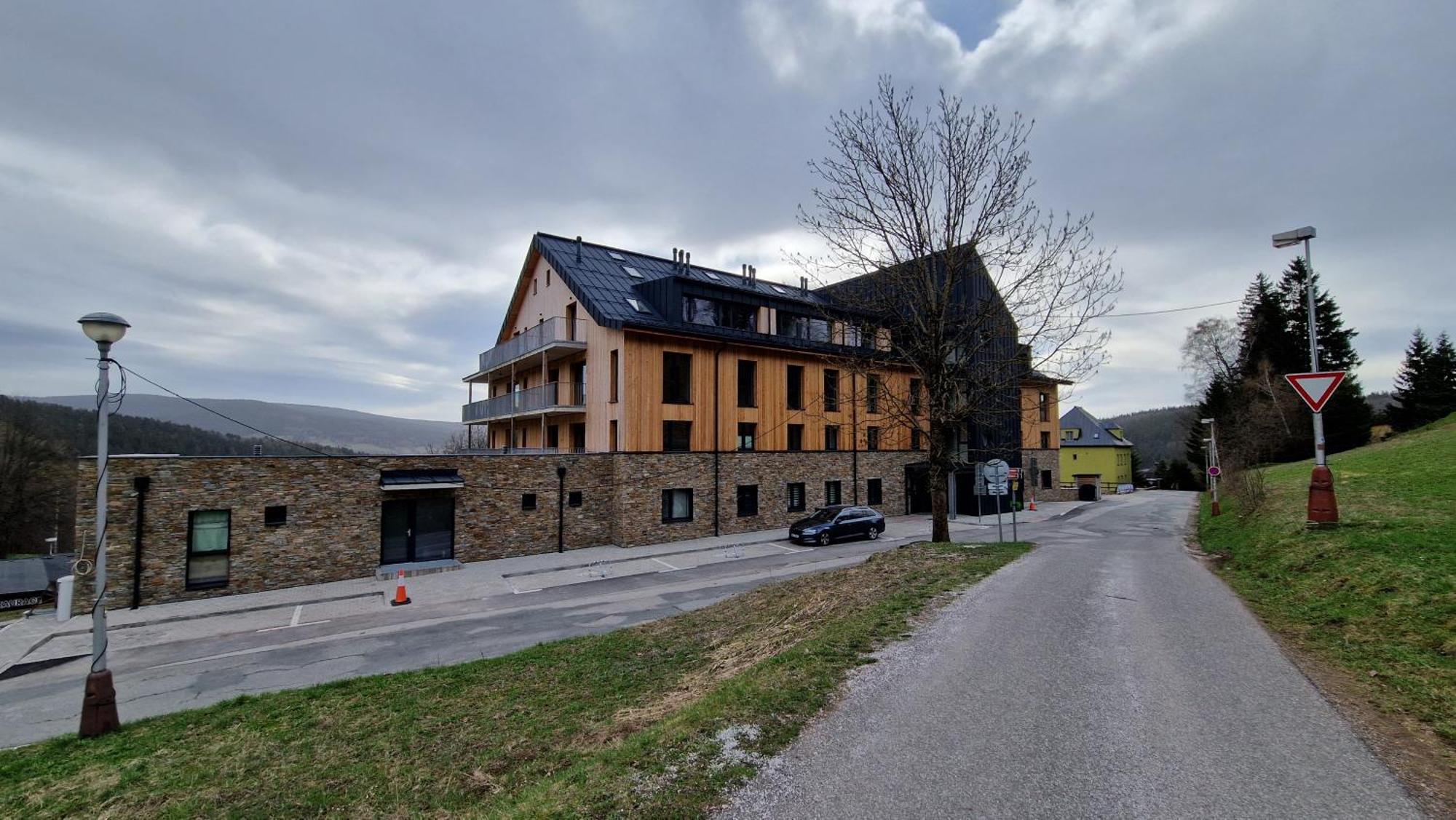 Ski&Bike Apartment Janske Lazne + Parking Exterior photo